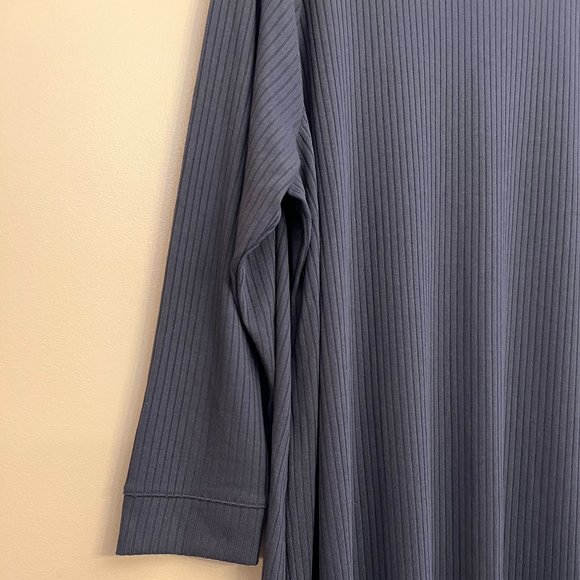 Old Navy Women Plus Rib Knit maxi dress, Long Sleeves, Slits on the side, SZ 4X - Picture 5 of 5